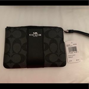 Classic Coach Wristlet *new with tags*